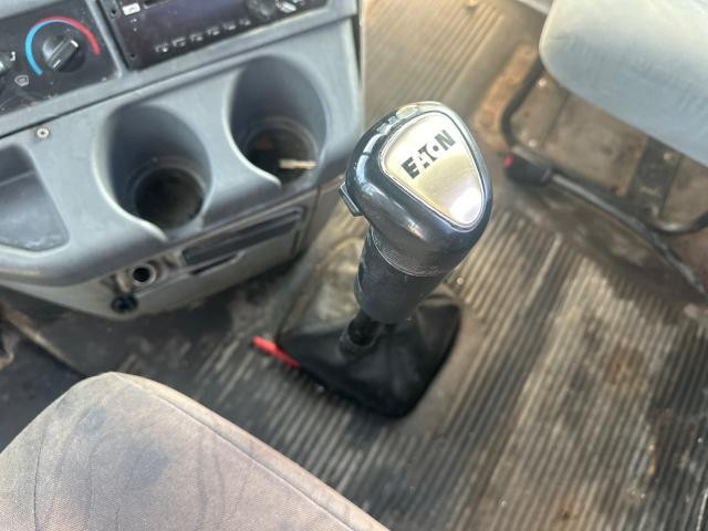 2003 Fuller FRO15210C Shift Lever