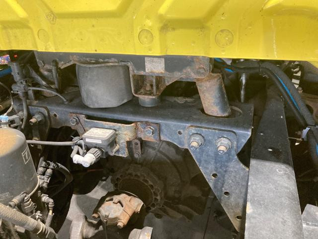 2019 International RH Cab Suspension