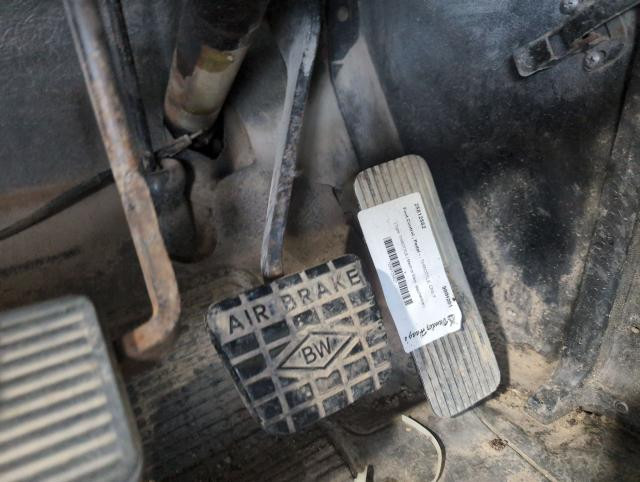 1990 International 8100 Foot Control Pedals