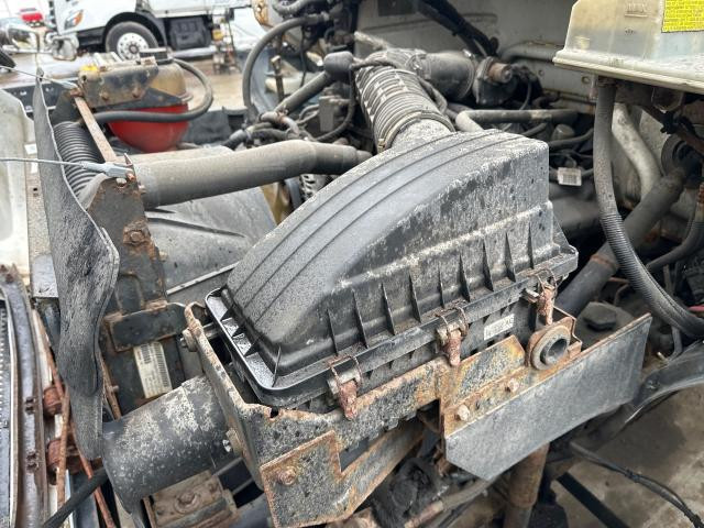 2012 Ford F650 --inch Poly Fleetguard Air Cleaner