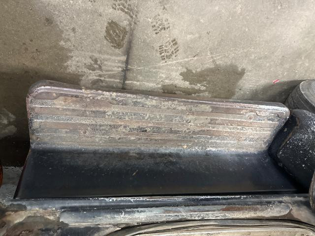 1978 Ford F700 40-inch Step