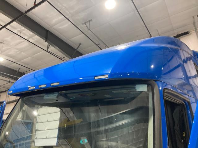 2020 Volvo VNL Sun Visor (Exterior)
