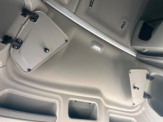 2022 Peterbilt 579 Headliner