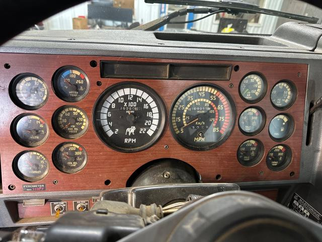 1999 Mack CL Instrument Cluster