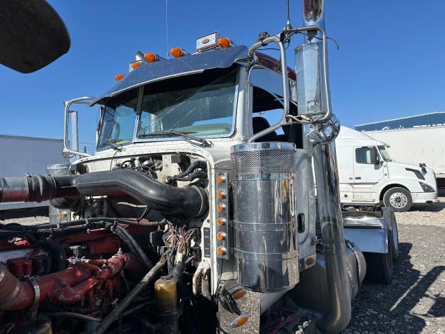 For Parts Cab Assembly, 2009 Peterbilt 388 : Daycab