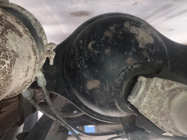 1990 Meritor SQ100 Axle Housing (Front / Rear)