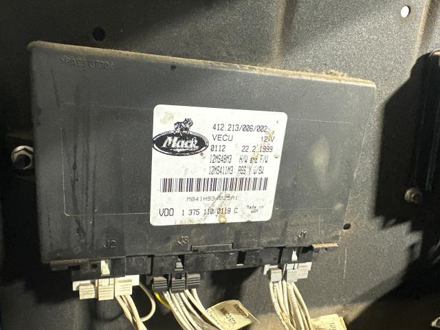 1999 Mack CL Cab Control Module Cecu: P/N 12MS411M3
