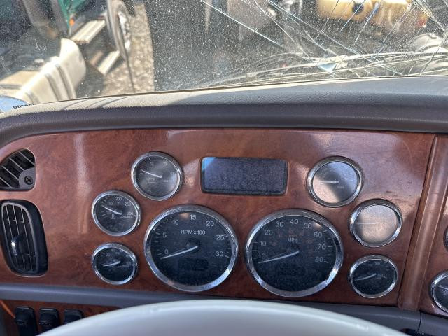 2009 Peterbilt 388 Left Instrument Cluster