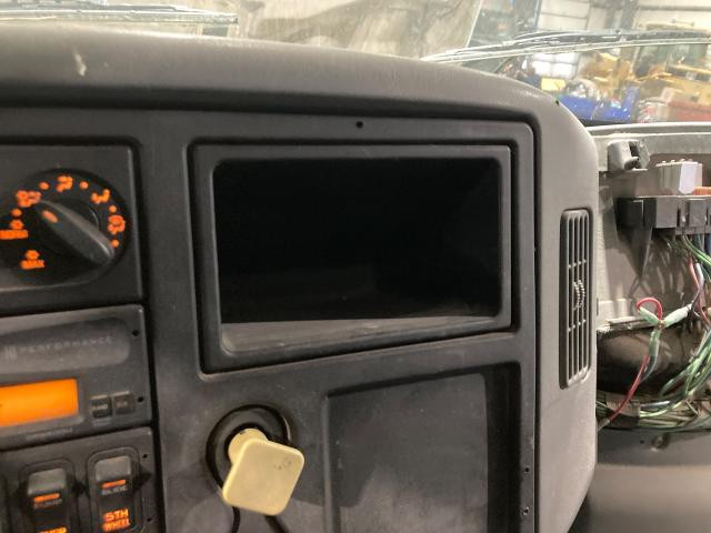 International 7600 Dash Panel: Compartment
