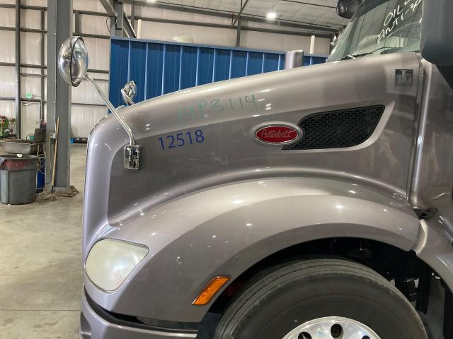 Hood, 2014 Peterbilt 579 : Grey