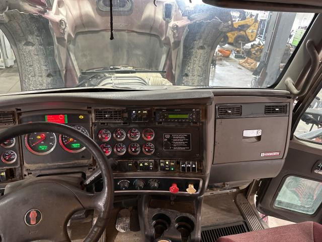 2014 Kenworth T660 Dash Assembly