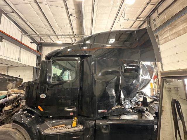For Parts Cab Assembly, 2020 Peterbilt 579 : High Roof