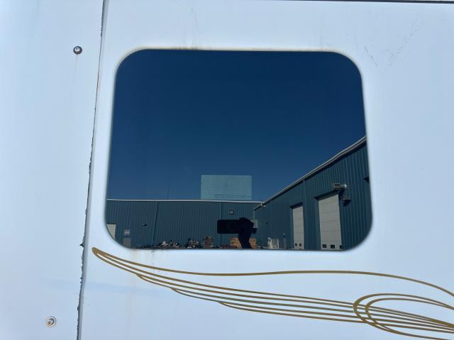 2014 International PROSTAR Right Window