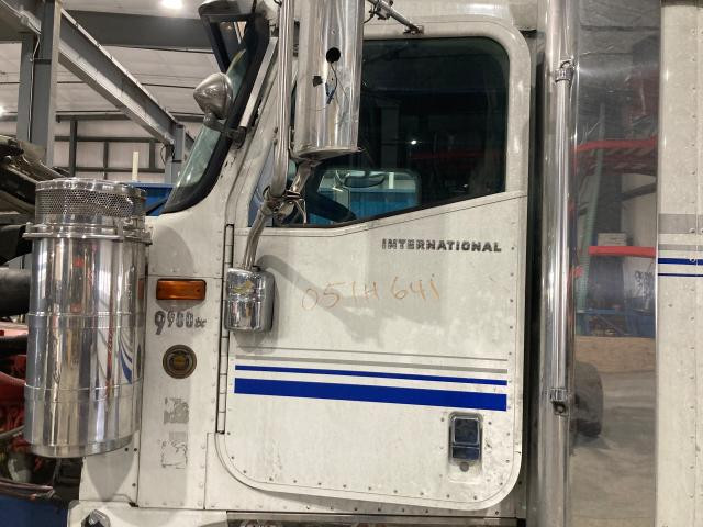 2005 International 9900 Left Door