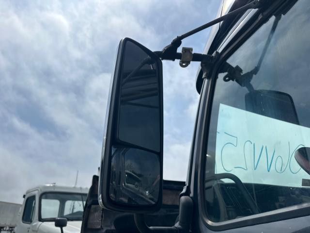 2006 Volvo VNL Left Door Mirror | Material: Poly/Chrome