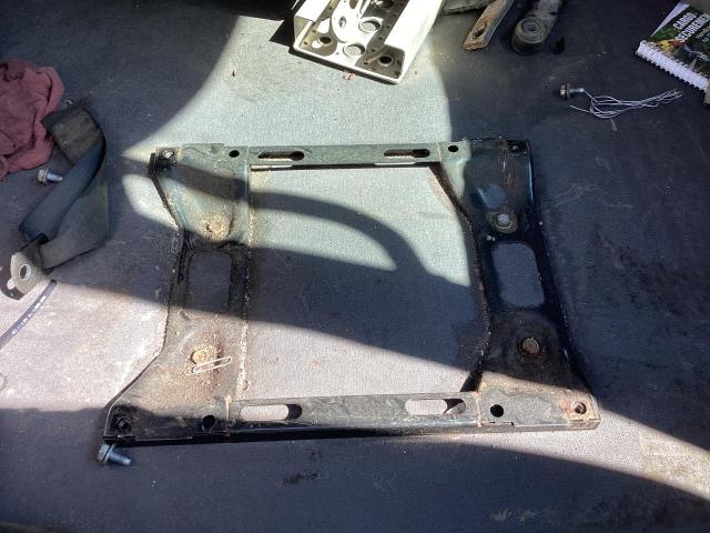 2016 Freightliner CASCADIA Right