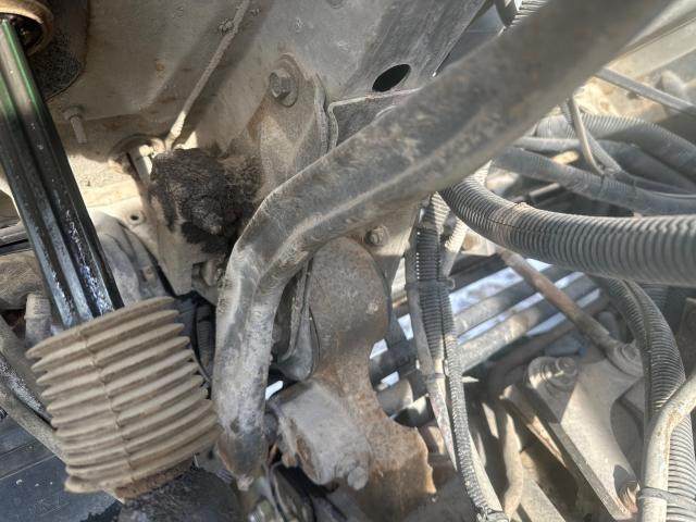 1999 Gmc T6500 Left Cab Suspension