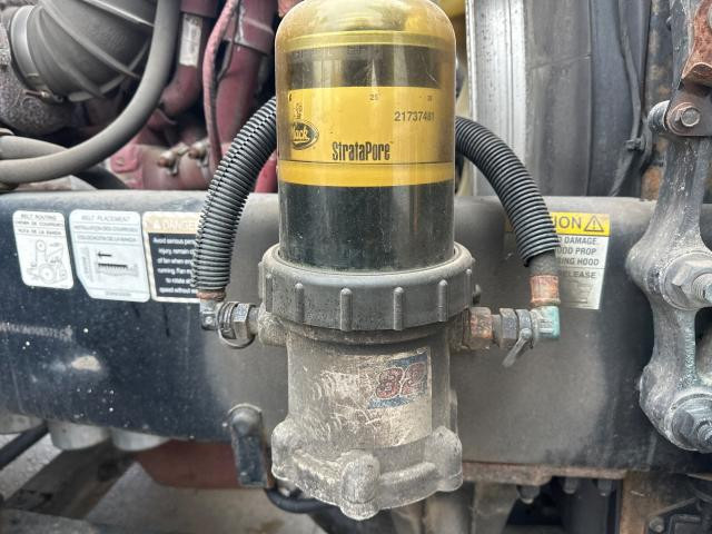 2016 Mack MP7 Right Fuel Filter Assembly