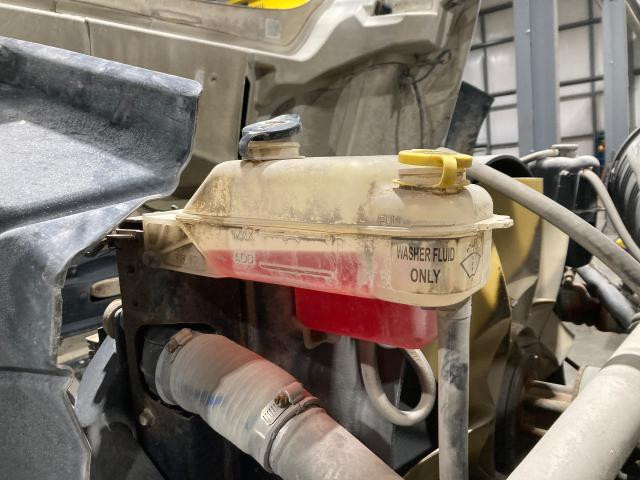 2005 International 7600 Plastic Radiator Overflow Bottle