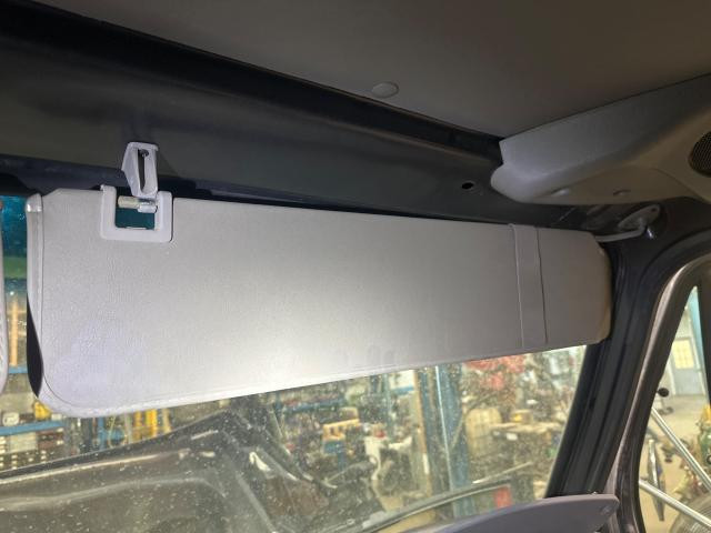 1998 Ford L8501 Right Interior Sun Visor