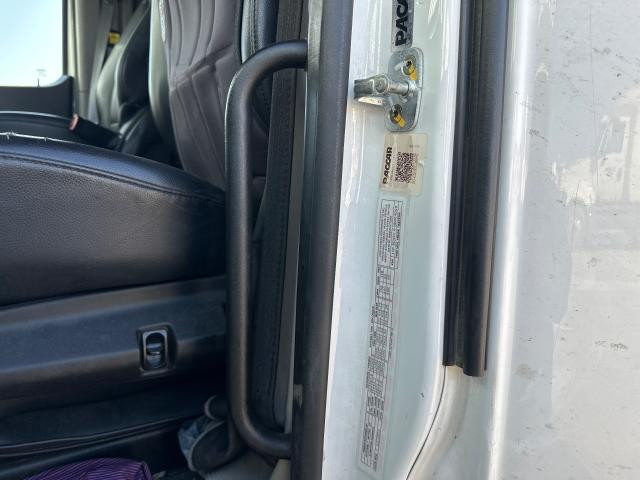 2022 Peterbilt 579 16"-inch Grab Handle