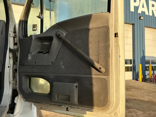 1997 Ford L9522 White Right Door, Interior Panel