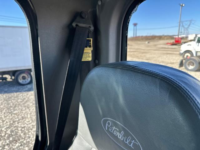 2009 Peterbilt 388 Right Seat Belt Assembly