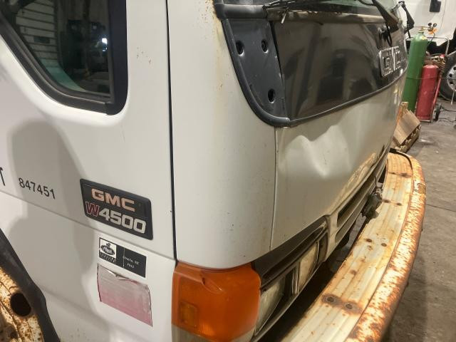 2002 Gmc W4500 White Right Cab Cowl: Spotted Surface Rust