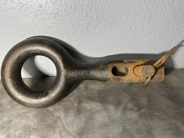 2007 Volvo VNL Tow Hook: P/N 20434198