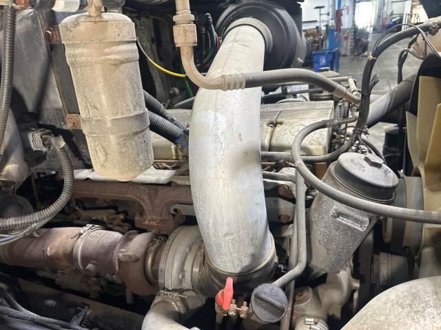 2004 Sterling A9513 Air Transfer Tube | Cleaner To Turbo | Engine: Mercedes Mbe4000