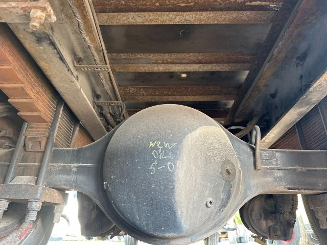 2004 Eaton 21060S Axle Housing (Rear / Rear): P/N C311767