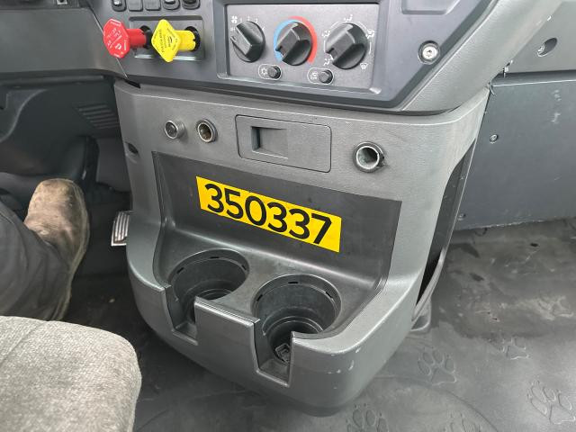 Mack CXU Dash Panel: Cup Holder