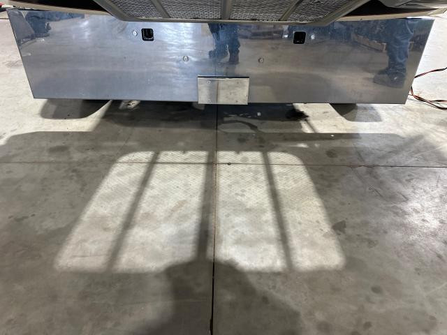 2021 Peterbilt 567 Bumper