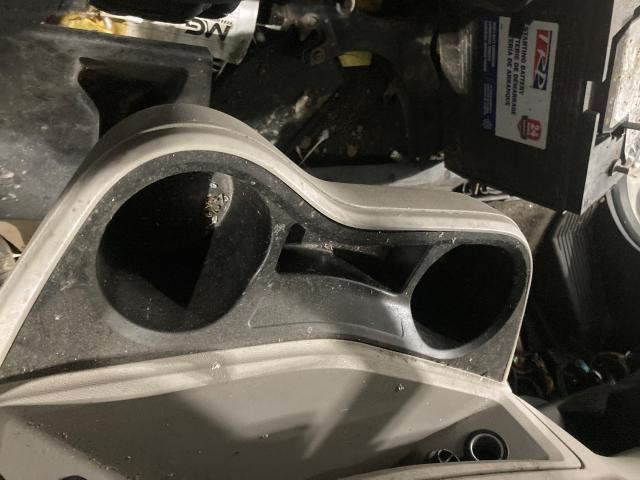 Peterbilt 579 Dash Panel: Cup Holder