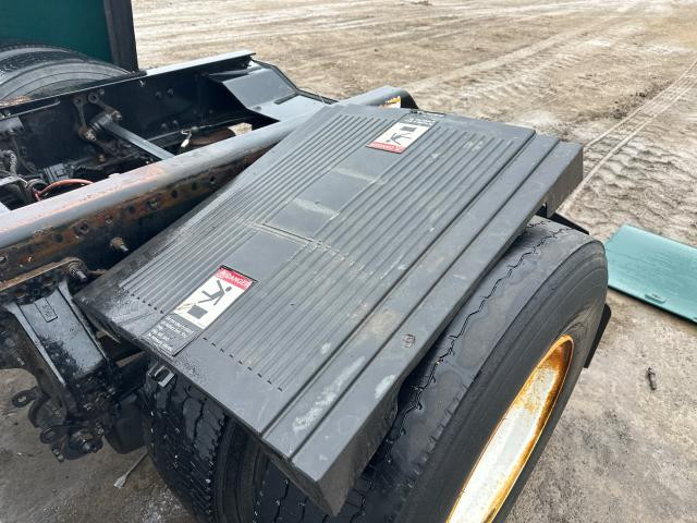 2016 Mack CXU Battery Box Cover