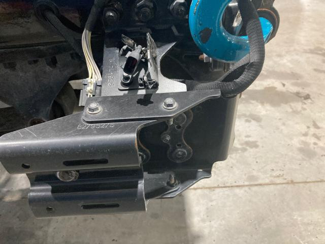 2020 Volvo VNL Right Bumper Bracket, Front