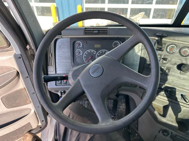 2006 Freightliner COLUMBIA 112 Steering Wheel: Steering Wheel Only, Does Not Include Any Other Components