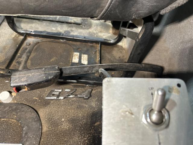 1999 Mack CL Right Seat Belt Latch