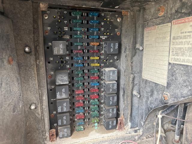 1993 Kenworth T600 Fuse Box