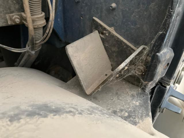 1990 International 9300 Left Hood Rest