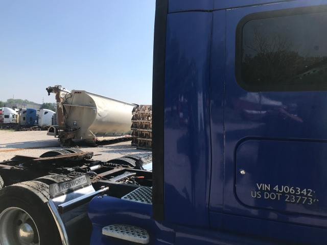Kenworth T2000 Blue Lower Fairing/Cab Extender