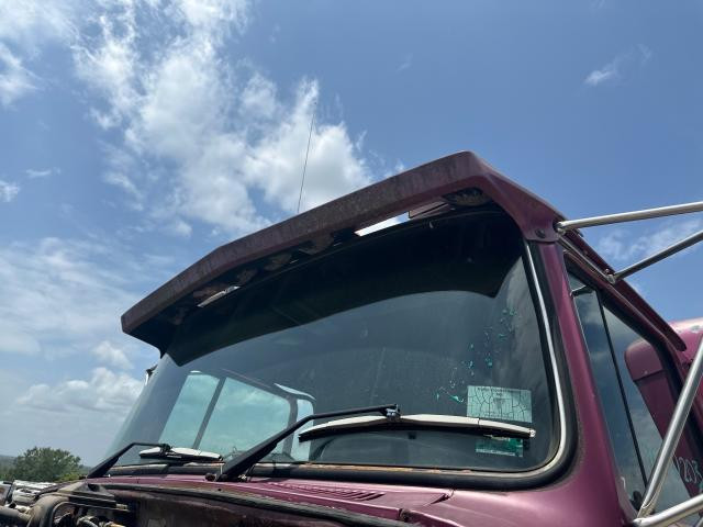 1995 Ford LA9000 Sun Visor (Exterior)