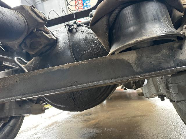 2005 Eaton DSP40 Axle Housing (Front / Rear)
