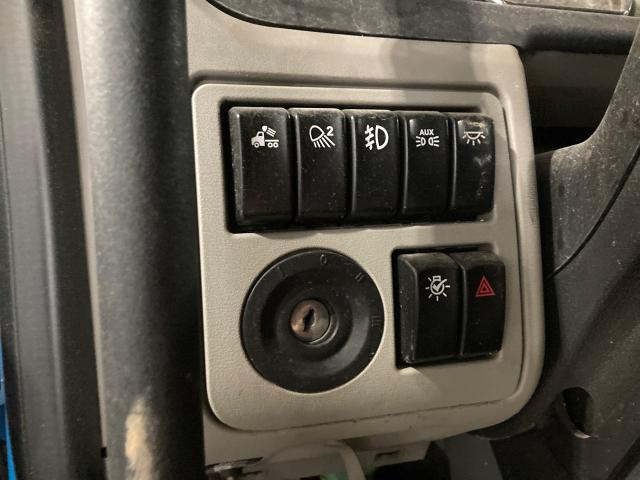 Peterbilt 579 Dash Panel: Ignition