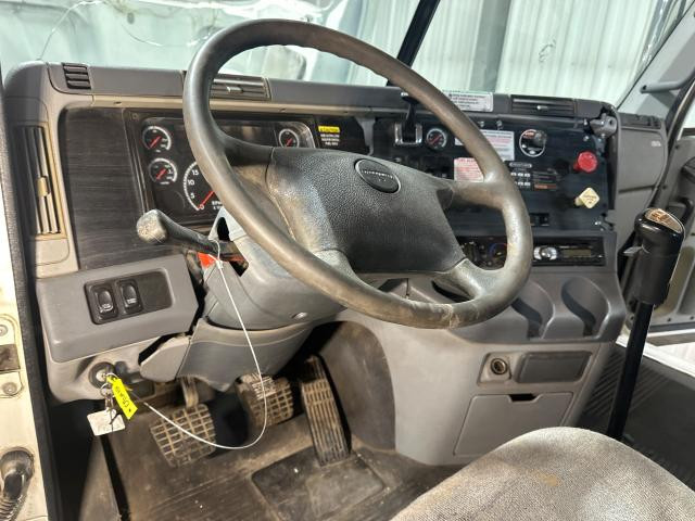 2009 Freightliner COLUMBIA 120 Dash Assembly