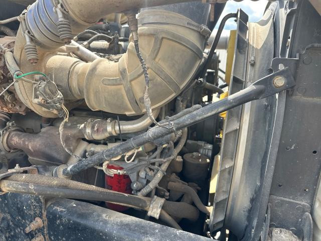 2006 Mack CXN Radiator Core Support