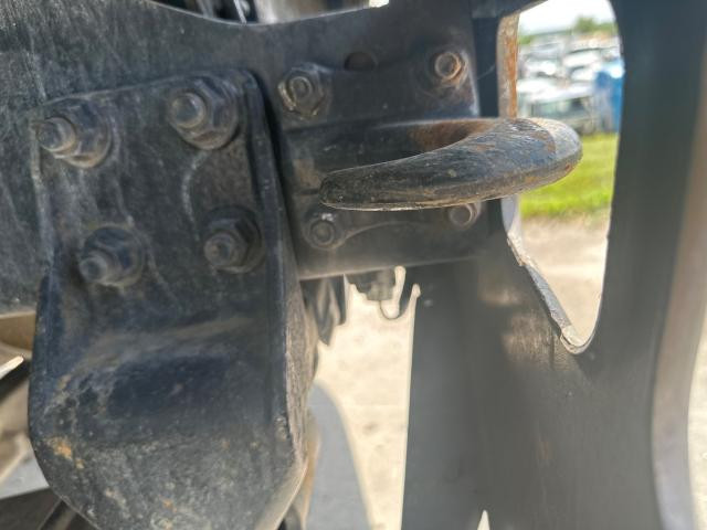 1999 International 4900 Right Tow Hook