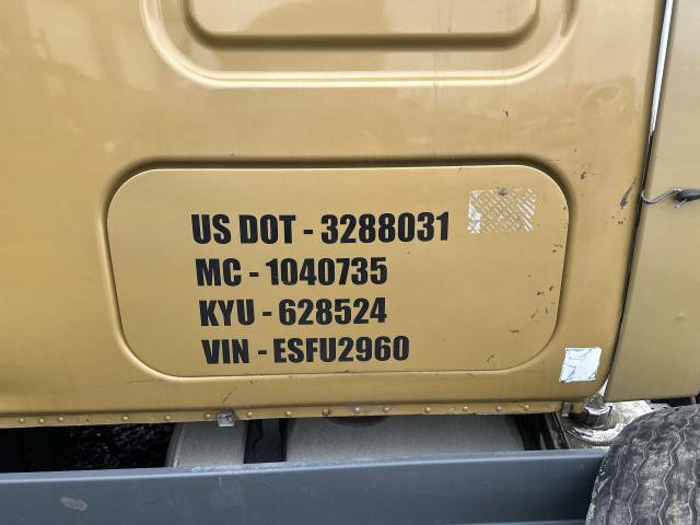 2014 Freightliner CASCADIA Left Sleeper Door