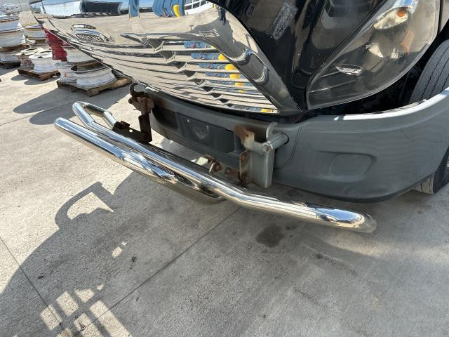 2017 Freightliner CASCADIA Grille Guard