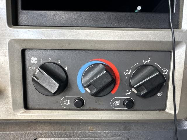 2016 Mack CXU Heater & AC Temp Control